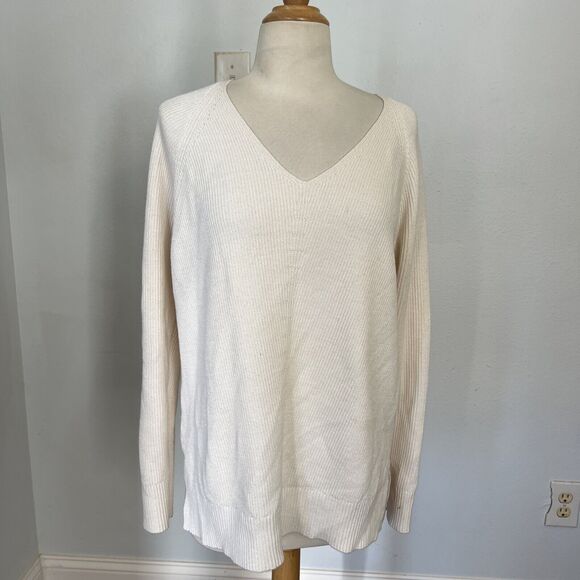 ATHLETA Merino Extra Fine Wool Blend Rib Knit Hanover Vneck Minimalist Sweater M - Picture 3 of 11